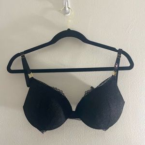 Brand New Victoria Secret bra